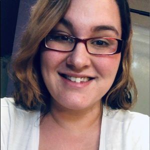 Meet your Posher, Keisha